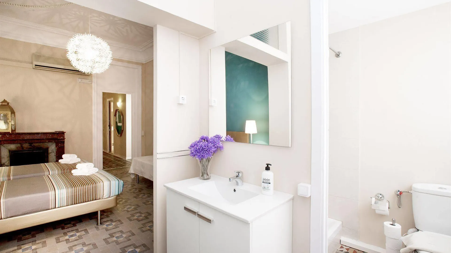 Casa Maca Guest House Barcellona Spagna